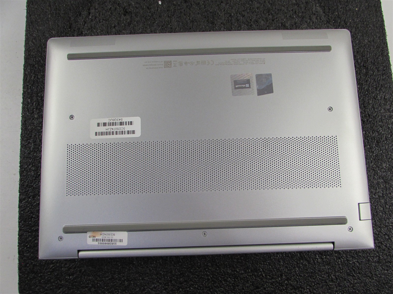 HP PROBOOK 445 (G11) AMD RYZEN 7 7735U 256GB SSD 16GB RAM AMD GPU WIN 11 PRO