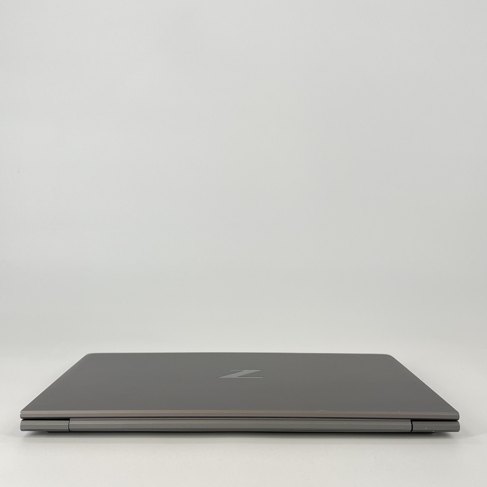 HP ZBook Firefly 15 G7 FHD TOUCH i7-10610U 1.80GHz 16GB 256GB SSD Very Good