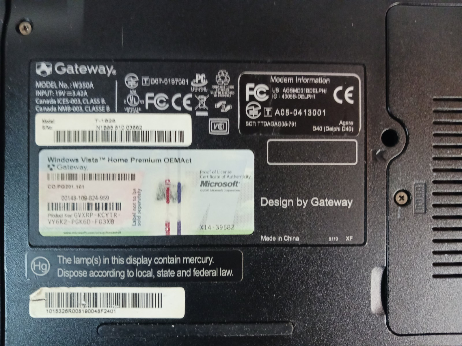Gateway T-Series W350A 14” Laptop *Needs Repair* + AC Wall Unit/Charger Battery