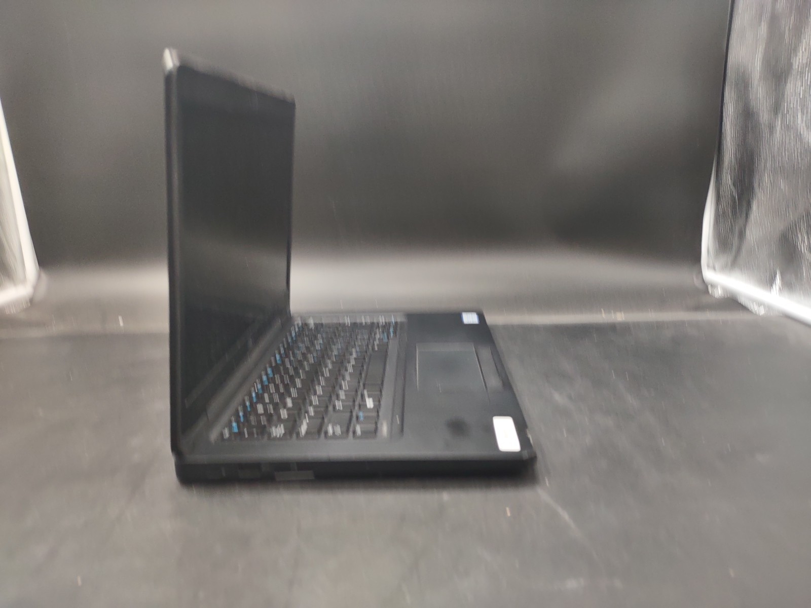 Dell Latitude 5480 i5 7440HQ @ 2.80GHz 8GB RAM 128GB SSD NO OS