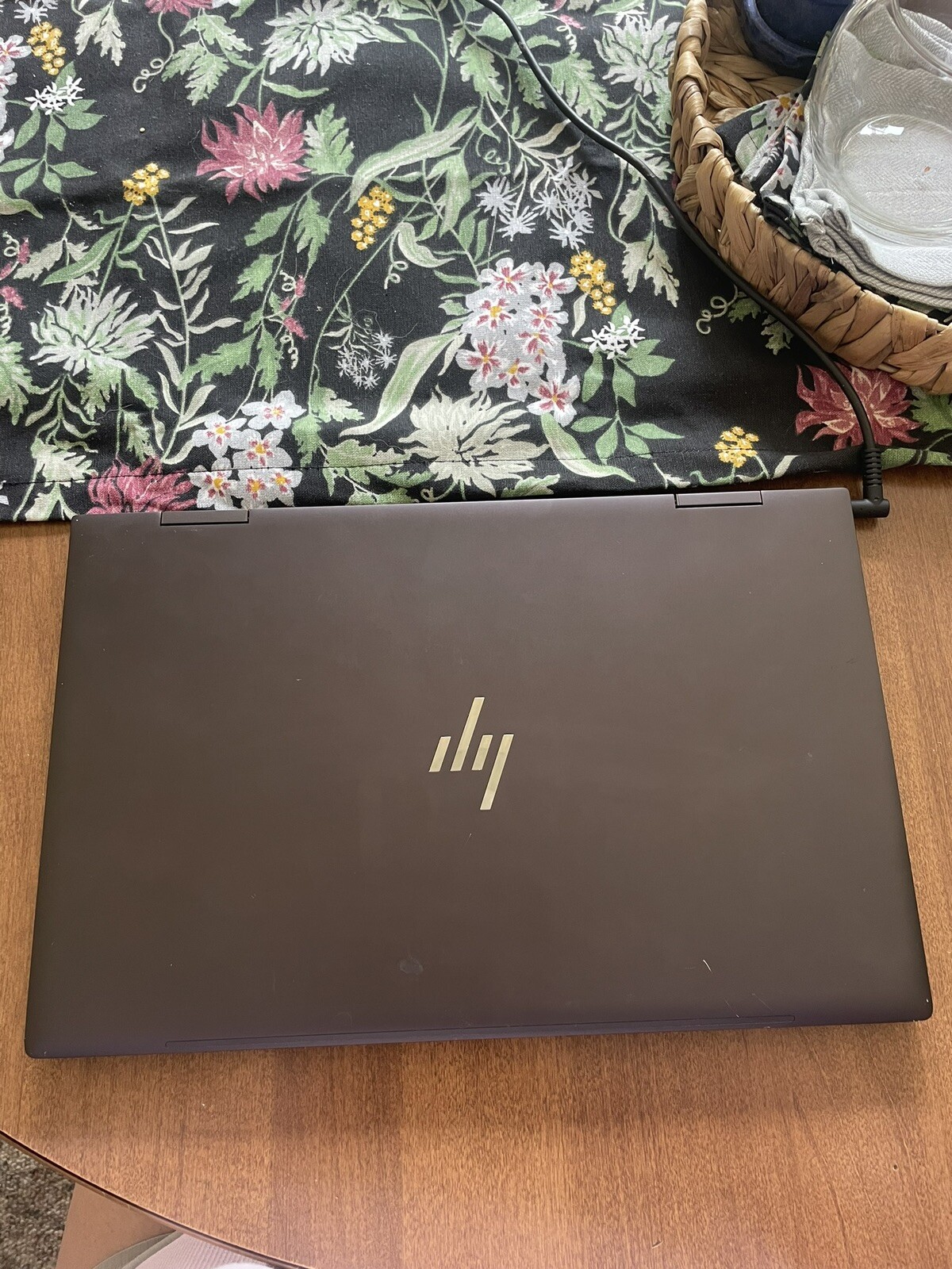 HP ENVY x360 15.6″ (256GB SSD, AMD Ryzen 5, 4.30 GHz, 8GB) Notebook/Laptop -…