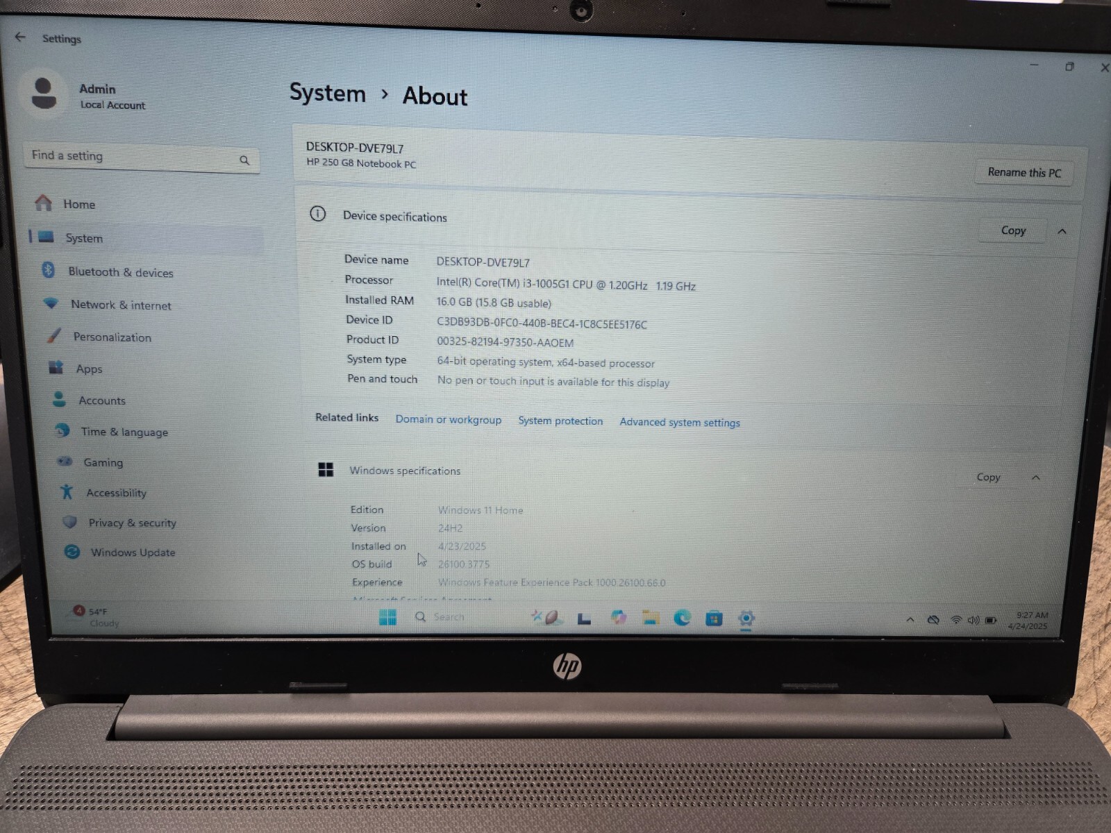 HP 250 G8 i3 CPU 7@2.4GHZ 16GB RAM 500GB Nvme Windows 11 Home