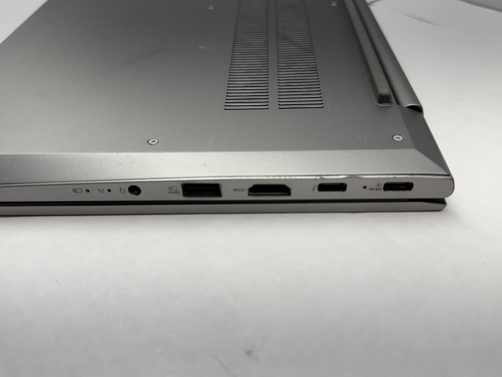 Lenovo ThinkBook 14 G2 ITL 14″ Core i7-1165G7 2.8GHz 16GB RAM 512GB SSD WIN 11