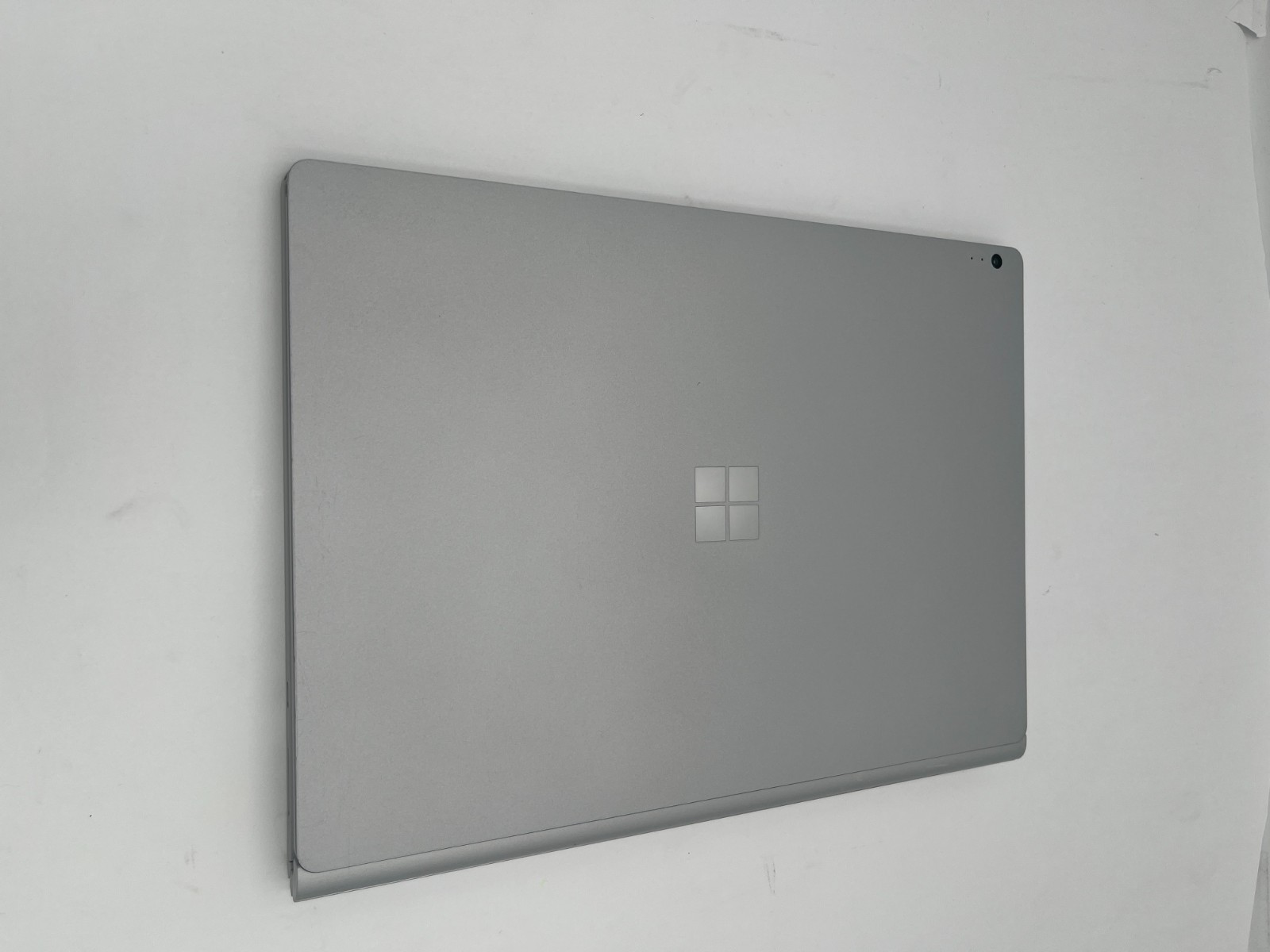 Microsoft Surface Book 2 1832 i5-8350U 8GB RAM, 256GB M2 WIN 11