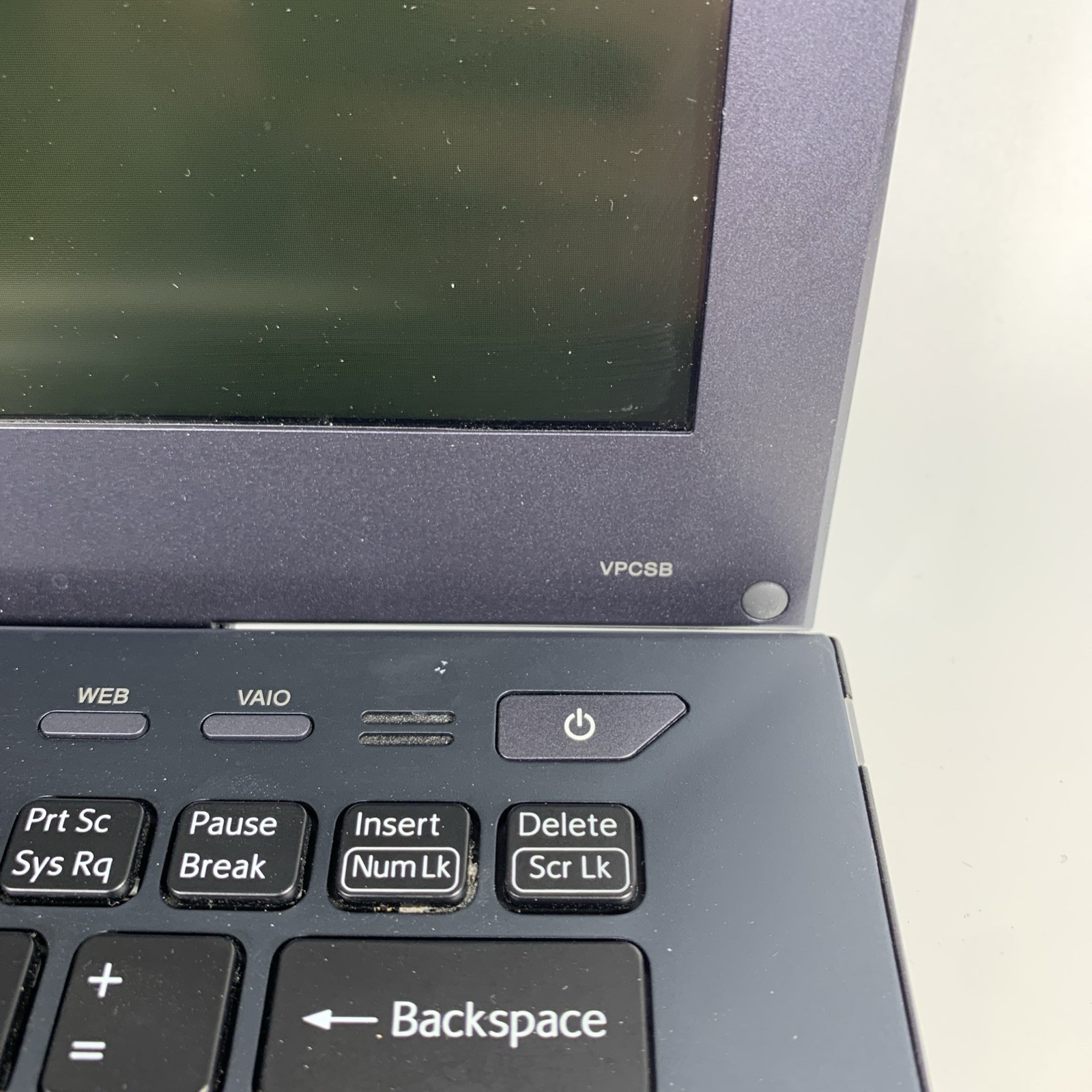 Sony VAIO PCG-41215L i7-2620M 8GB Radeon HD 6630M Windows 7 Tested