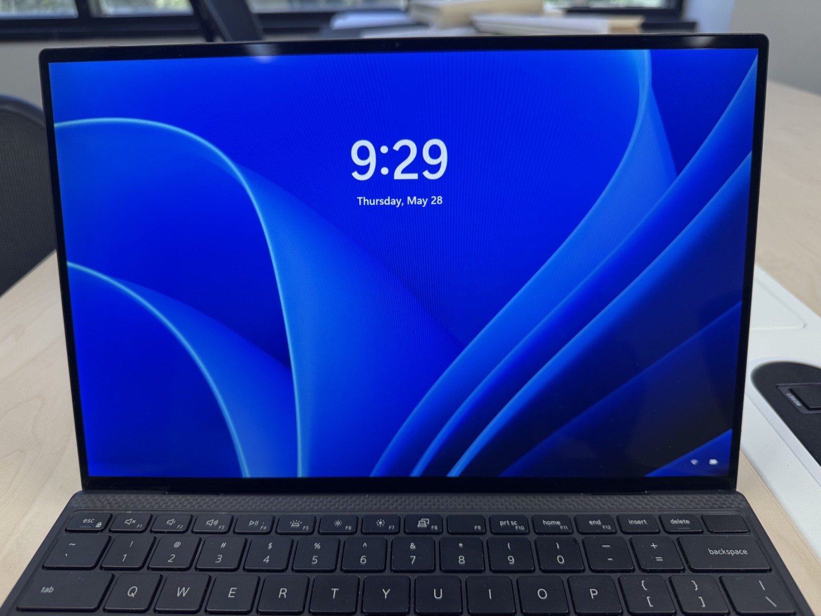 Dell XPS 13 9310 13.4″ Touch FHD+ i5-1135G7 16GB RAM 256GB SSD Win 10 Silver