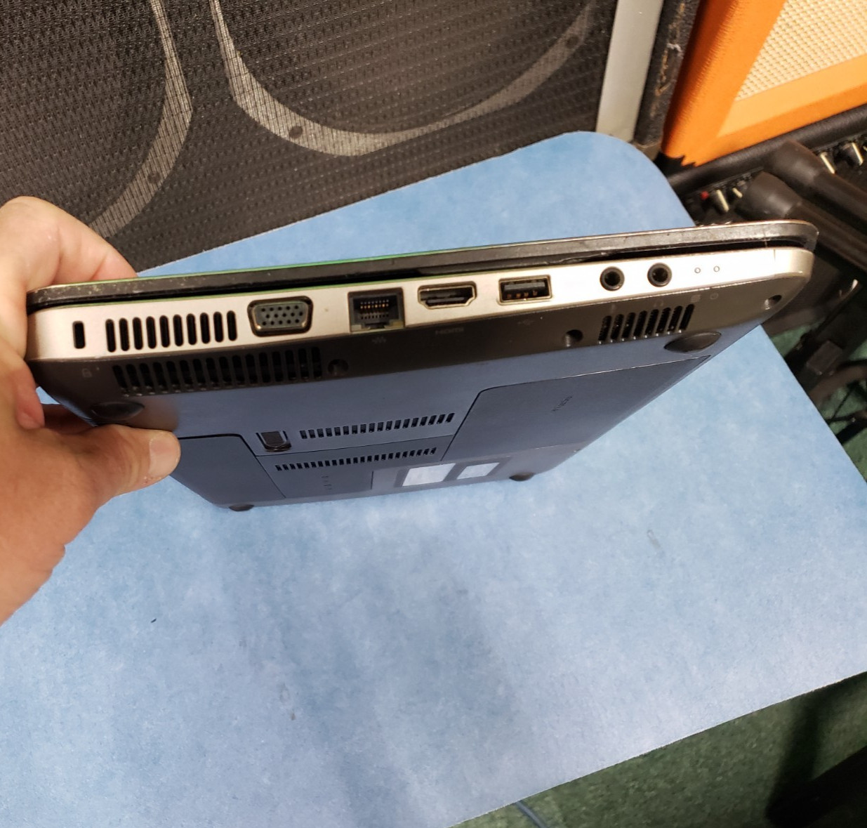 HP PAVILION DM4 2070US – INTEL I5 2410M – 6GB RAM – 640GB HDD no charger