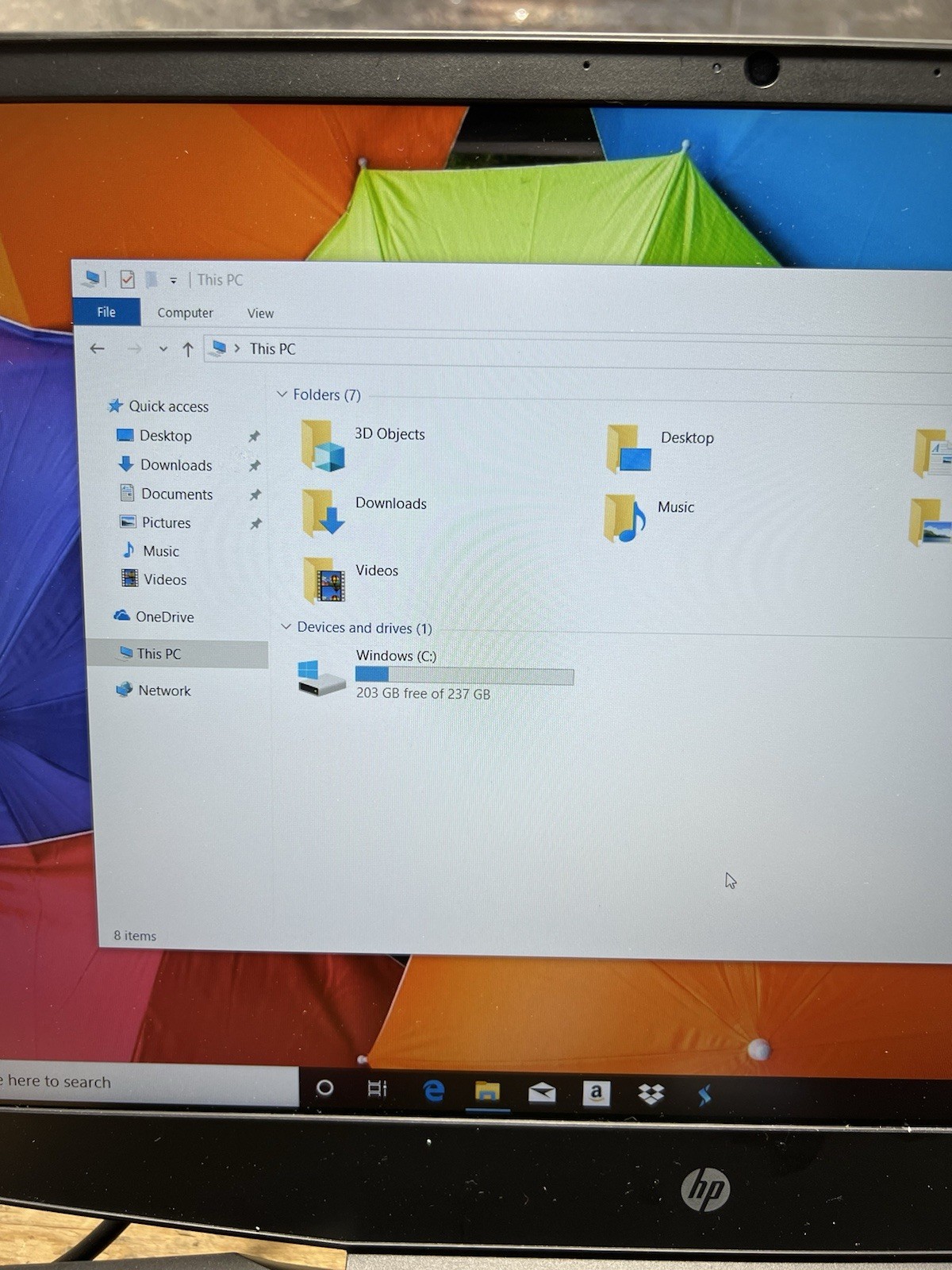 HP Pavilion 15.6” 256GB Intel Core i5 9th Gen 2.40GHz 8GB BATTERY NEEDS REPAIR