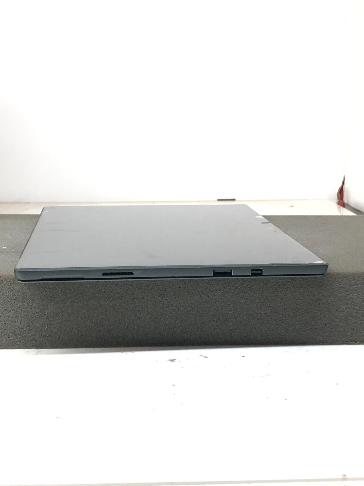 Microsoft Surface 6 Pro 1796 Intel Core i5 8250U 1.60GHz 8GB RAM 256GB SSD *READ