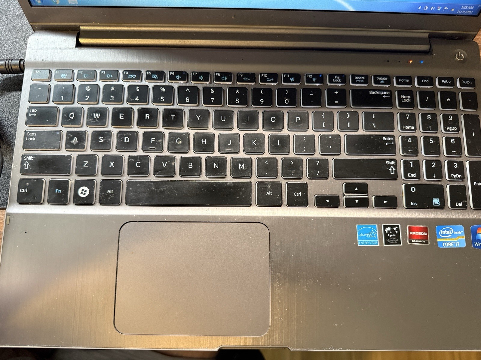 Samsung Laptop Intel Core i7 AMD Radeon Windows 7 – AS IS SEE DESCRIPTION