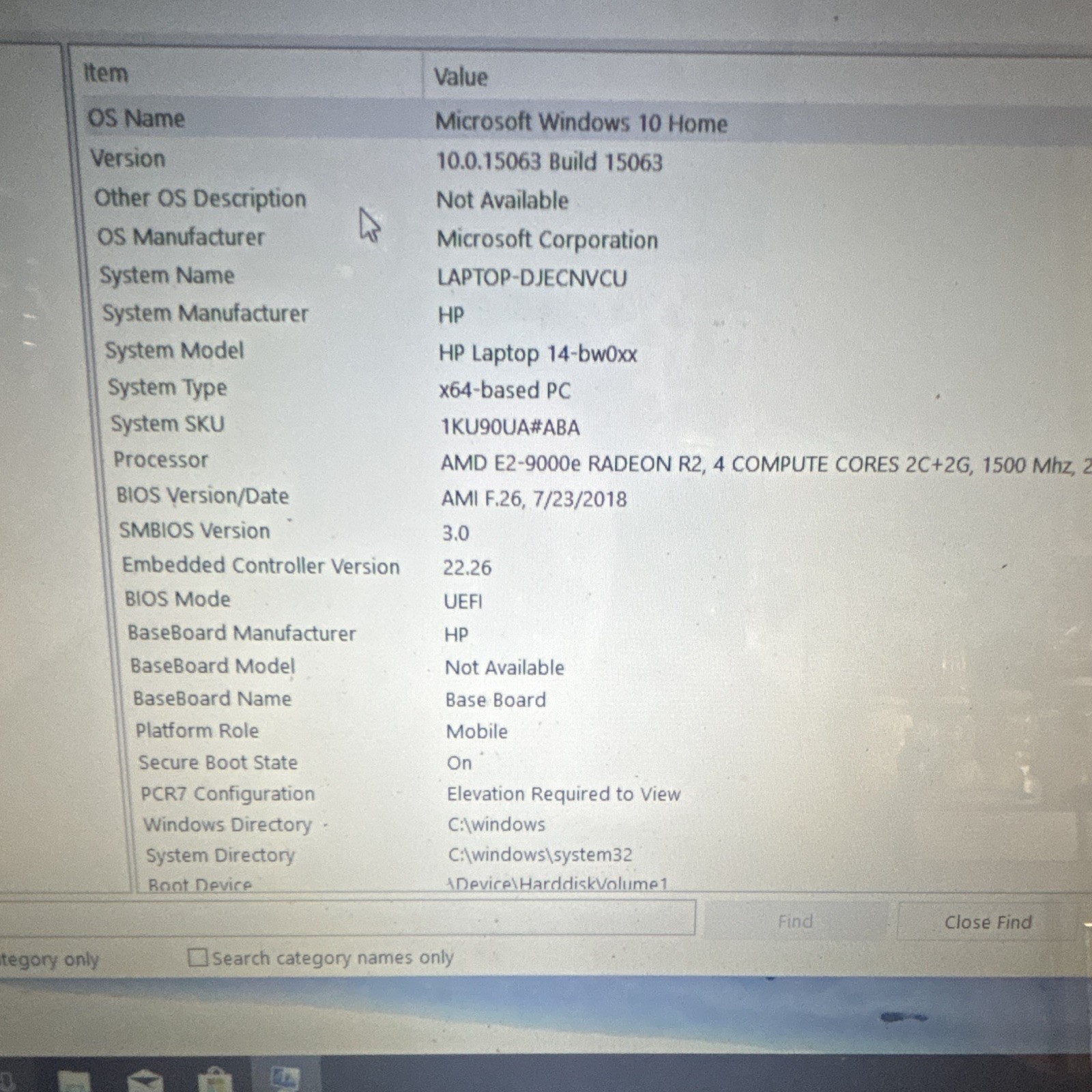 HP Laptop 14-bw0xx AMD E2-9000e 1.50GHz Radeon R2 14″ Windows 10 Home Black
