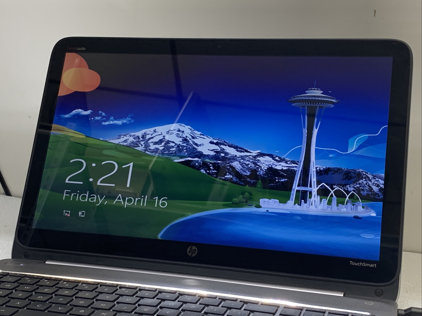 HP ENVY Touch Beats M6-K015DX SleekBook 15.6″ 1.60GHz i5-4200U 8GB 750GB Win10H