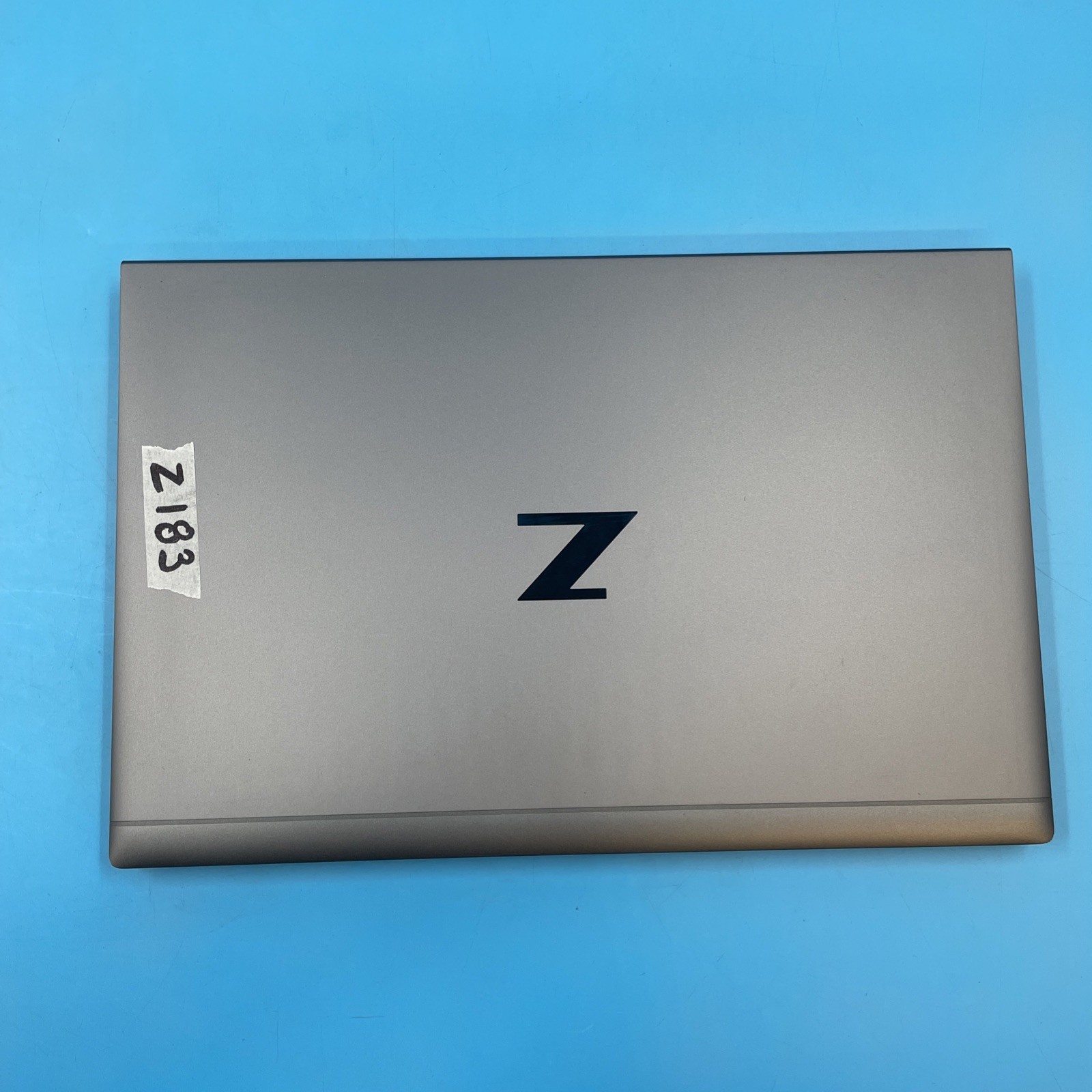 HP Firefly G8 | i5-1135G7 | NO RAM | NO DRIVE | NO OS | NO BATTERY