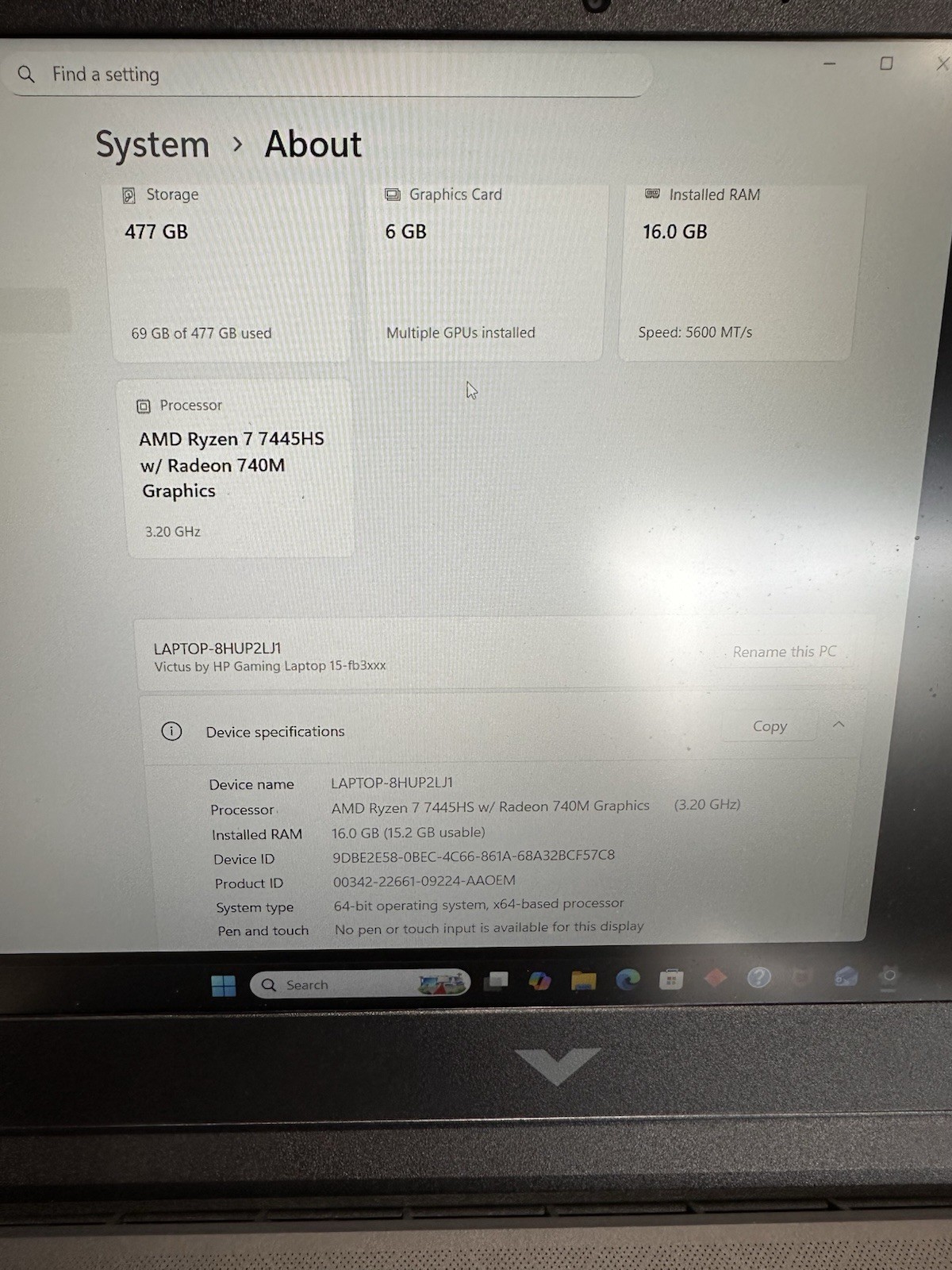 HP Victus 15.6 144Hz Gaming Laptop Ryzen 7 7445HS 16GB -RTX 4050-512GB Bundle