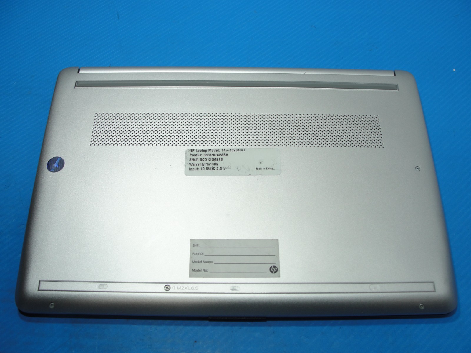 HP 14-DQ2043CL 14″ 256GB SSD, Intel Core i3-1125G4, 2.0 GHz, 8gb RAM w/ AC Adapt