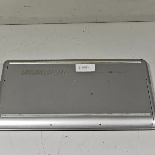 HP Pavilion 15-aw029no Laptop – AMD A6-9210, AMD Radeon R4, 8GB RAM