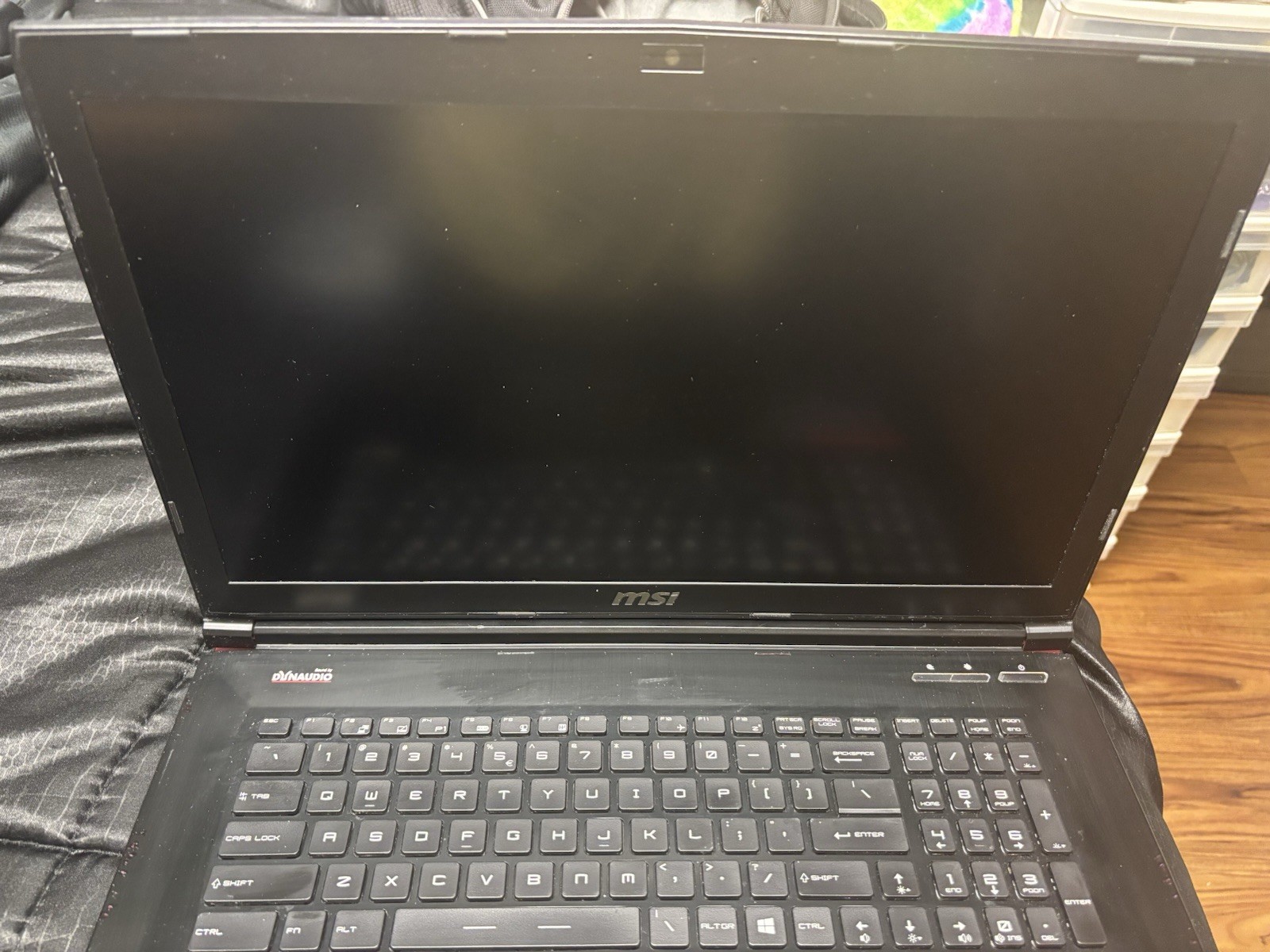 MSI gaming Laptop 2QE Apache 12 Gb RAM Intel i7 1.25 TB NVMe/SSD Win 10 17.3 LCD