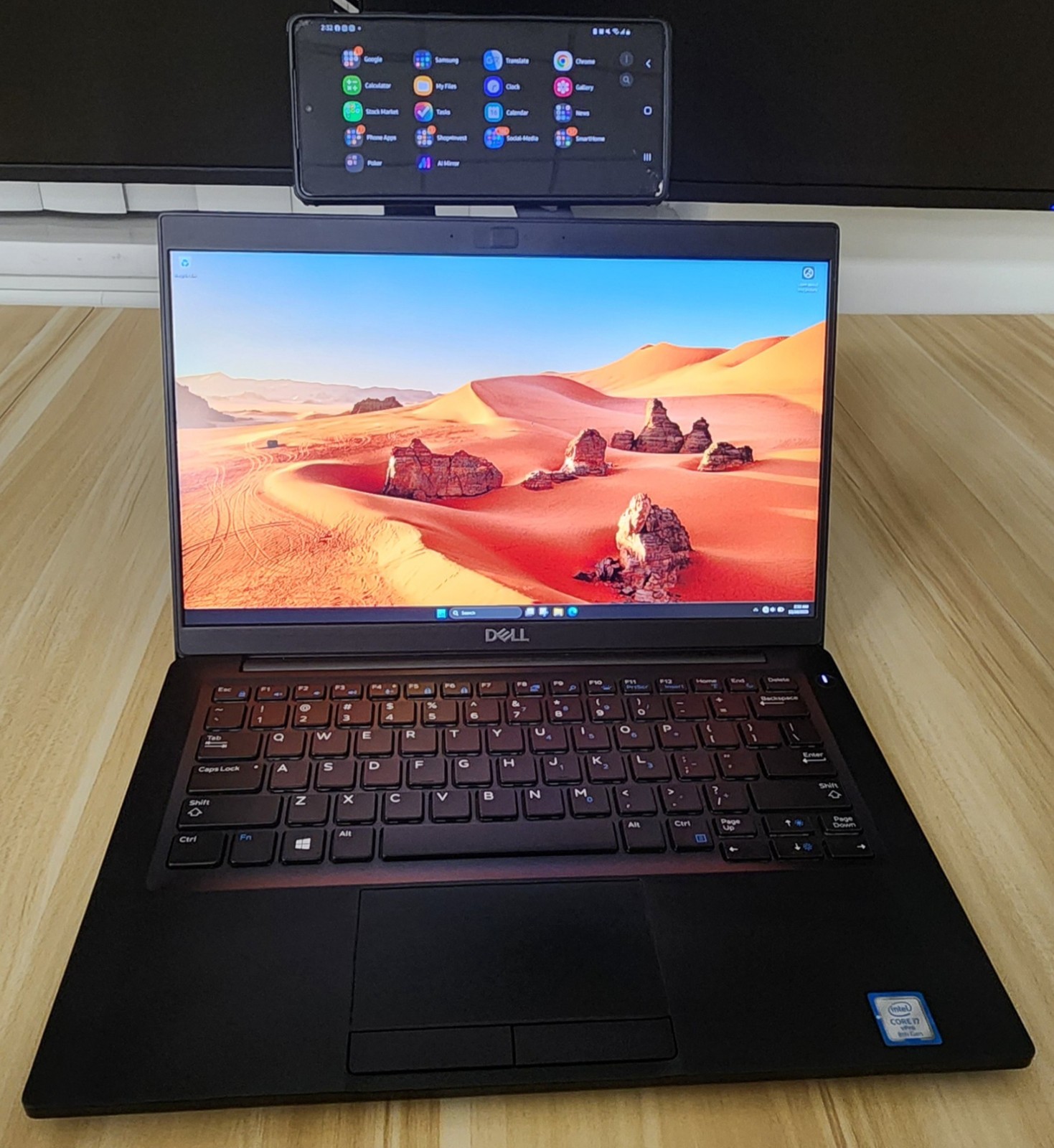 Dell Latitude 7390 13.3″ Touch, 500GB M.2, Intel i7 8th Gen 4.2 GHz, 8GB DDR4