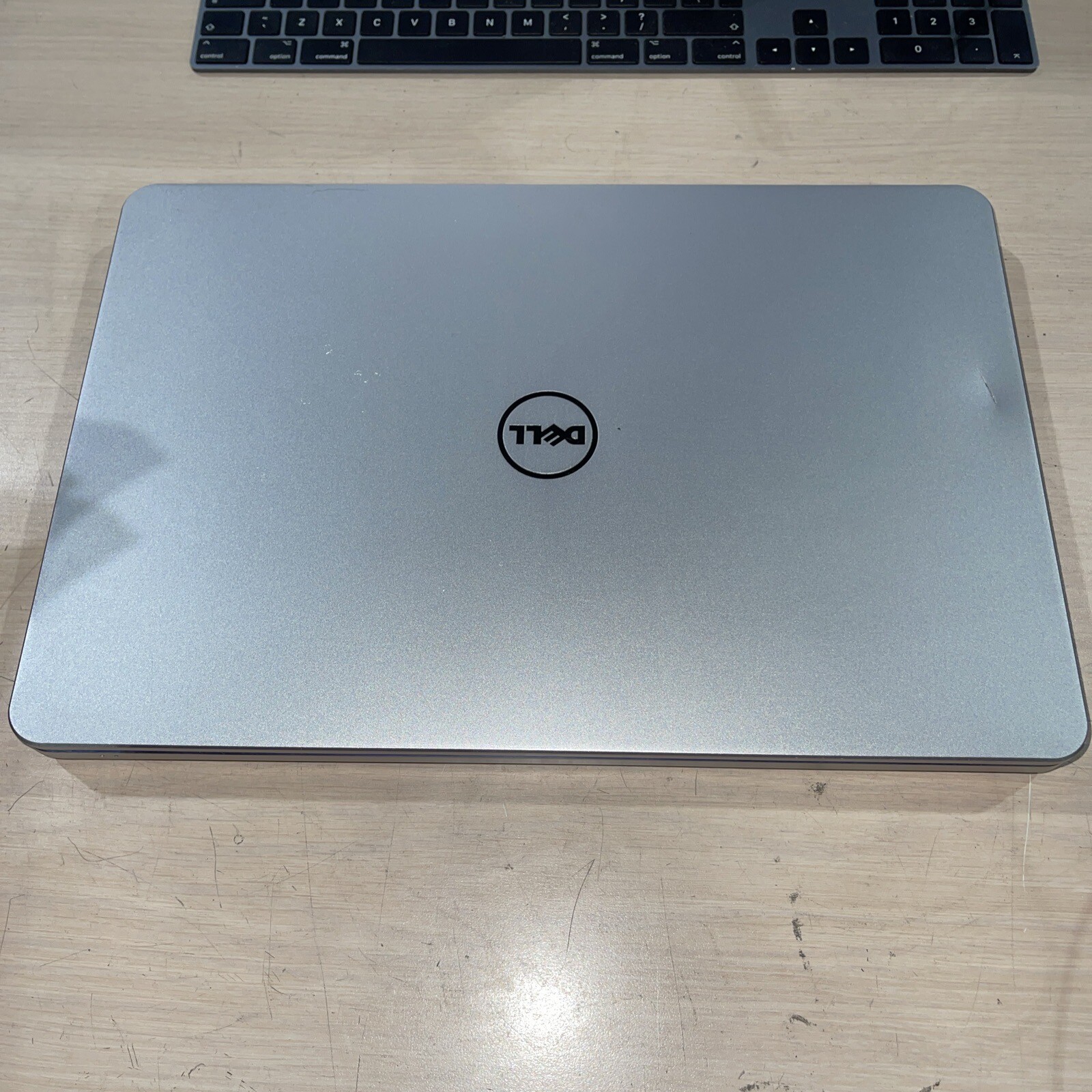 Dell Inspirion 15 7000 Series i5 8GB RAM **NO HD NO OS NO CADDIE**