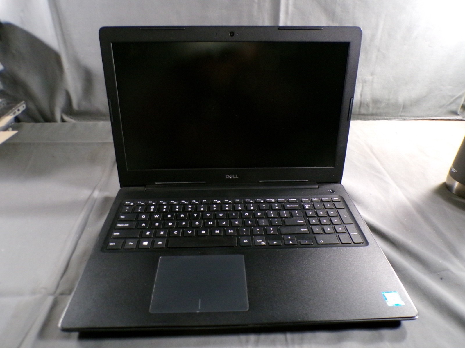 DELL LATITUDE 3590 INTEL CORE i3-6006U 2.00GHZ 8GB RAM **NO HD / NO CADDIE