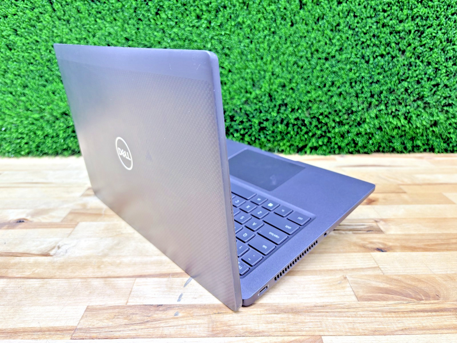 Dell Latitude 7420 Intel i7-11th Gen 3.00GHz 16GB RAM 256GB SSD Windows 11 Pro*