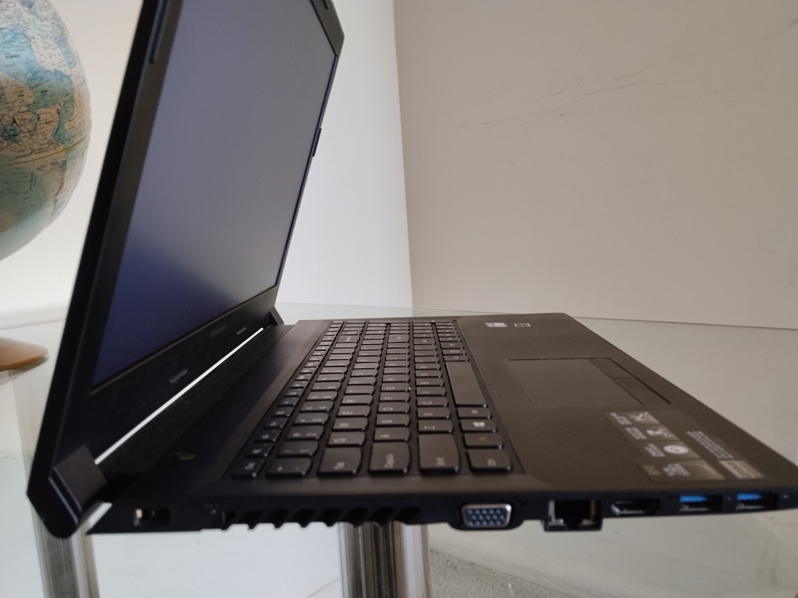 Lenovo B50-45 15.6″ AMD A8 16GB RAM 256GB SSD – Ready to be used of the Box