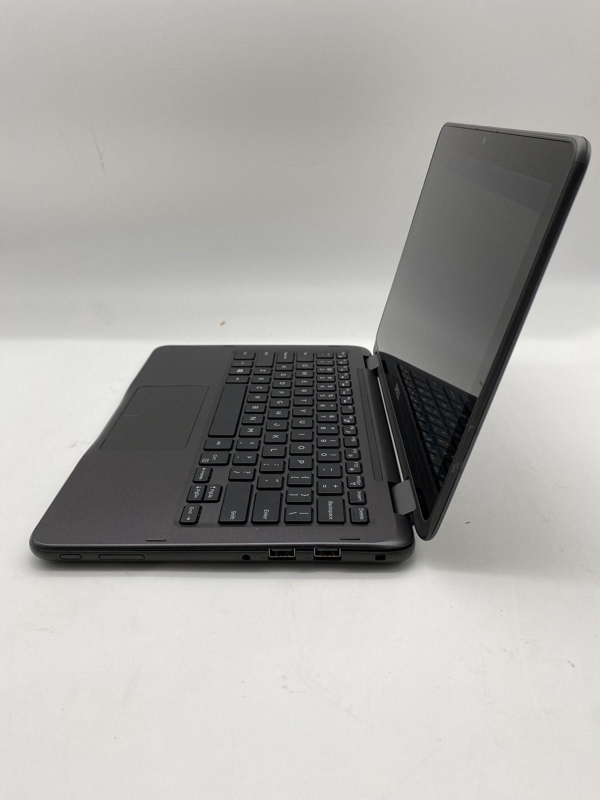 Dell Inspiron 3185 Laptop AMD A6-9220e Radeon R4 1.6GHz 4GB RAM 32GB SSD No oS