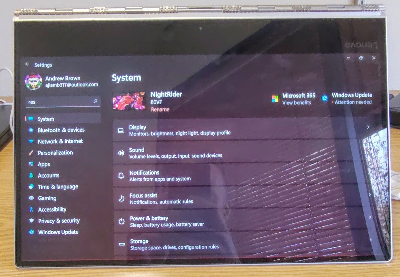 ✨ Lenovo Yoga 910-13IKB – Perfect Condition, 16GB RAM, 512GB SSD ✨