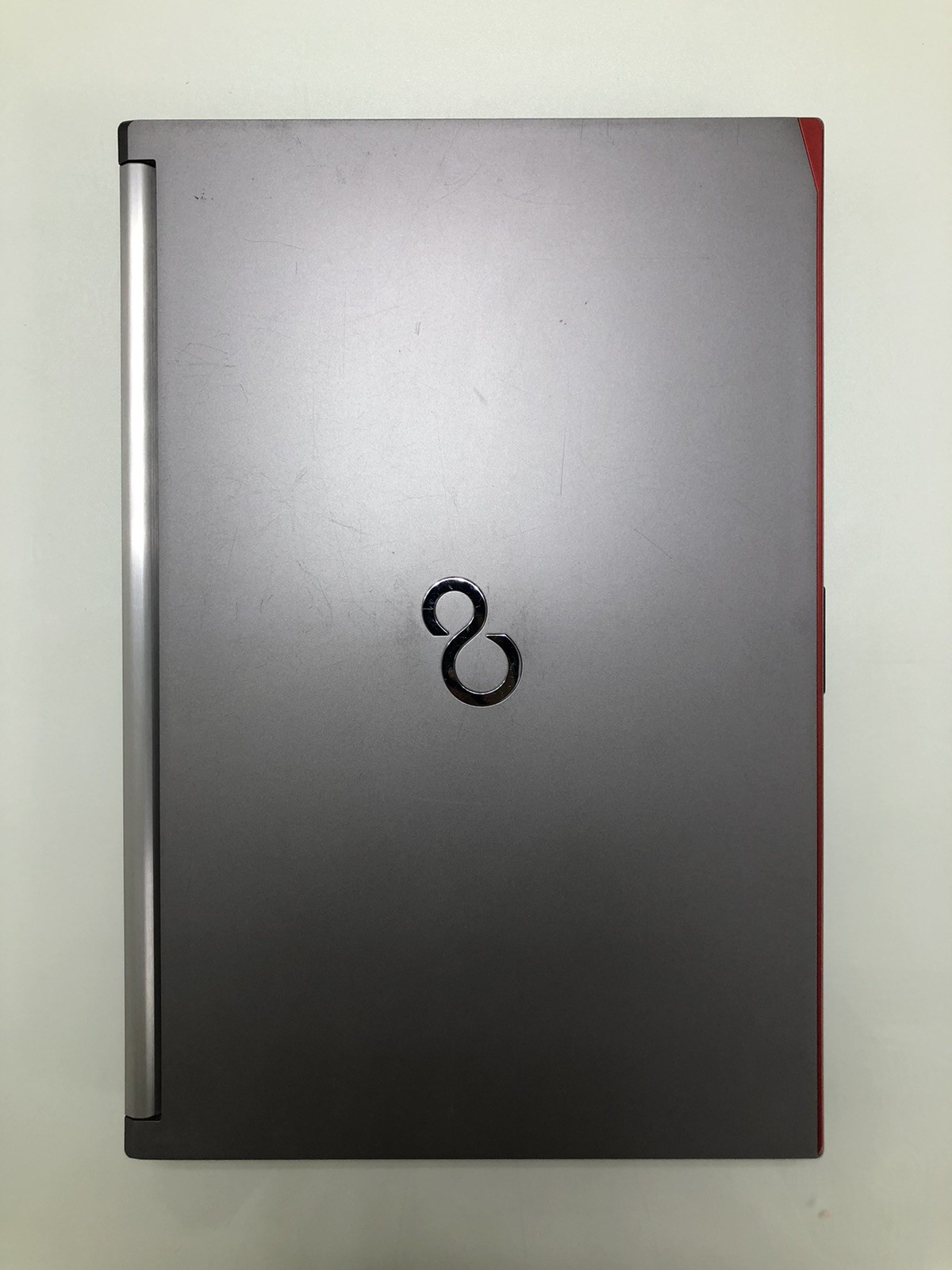 Fujitsu Celsius H770 Xeon E3-1505M v6 16GB 512GB SSD Quadro M2200 4GB Laptop