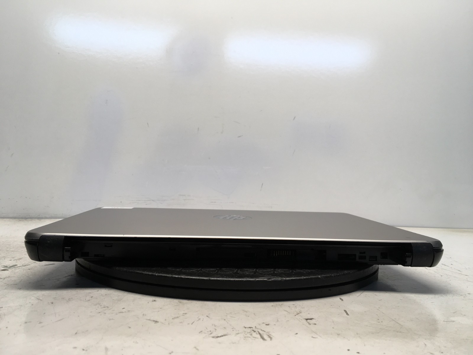HP 14-AN013NR AMD E2-7110 4 GB NO HDD