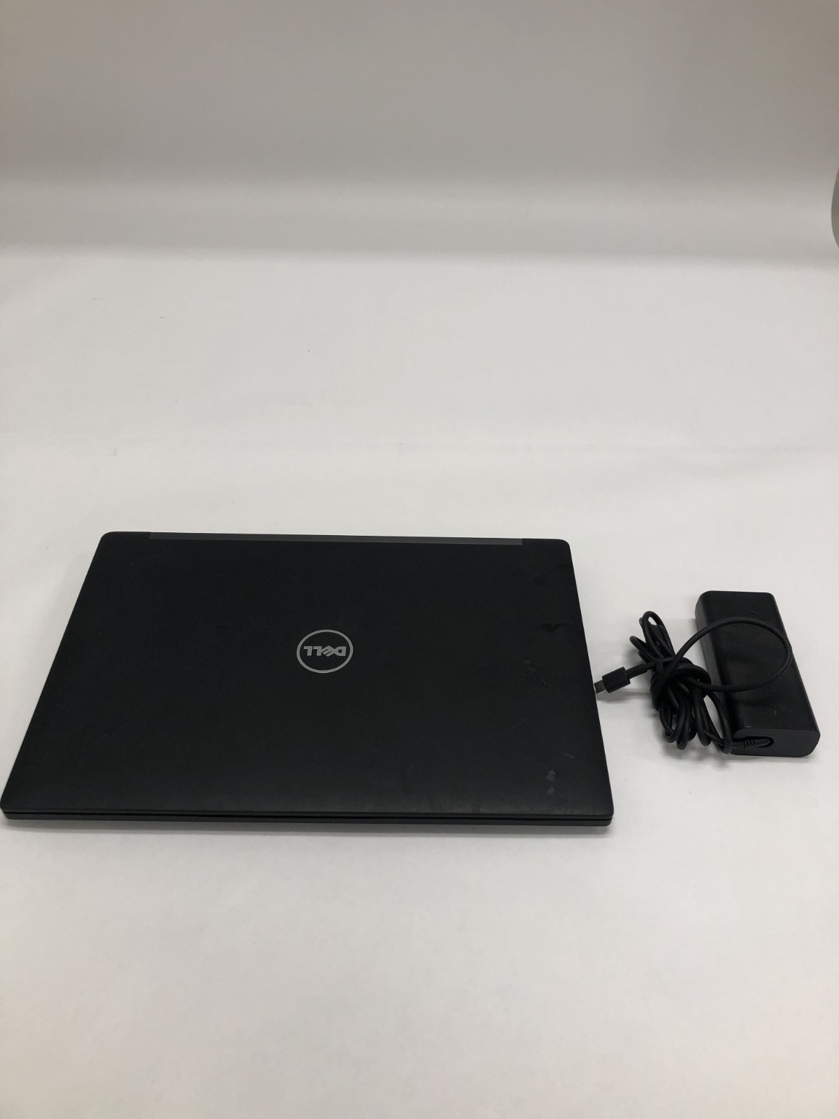 Dell Latitude 7480 14″ i5-7300U 2.60GHz 8GB Ram 256GB SSD W11 w/Adapter “READ”