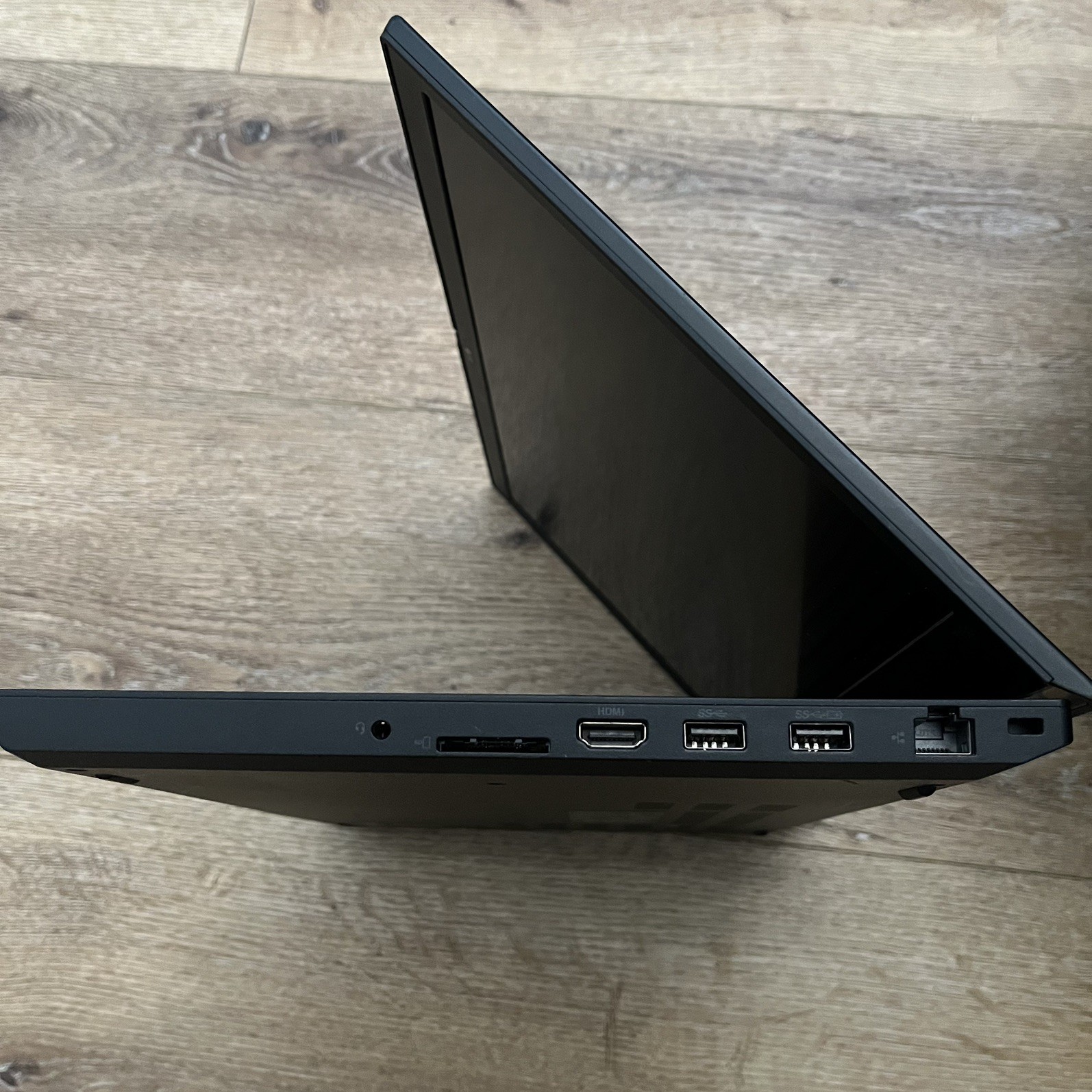 Lenovo ThinkPad T15p Gen 3 i7-12700H@2.3GHz RTX 3050 Barebones