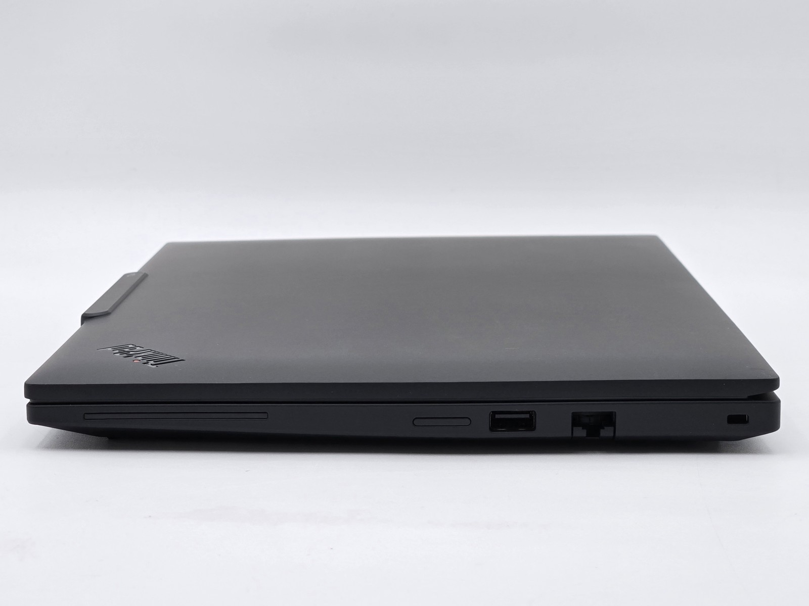 Lenovo ThinkPad T14 Gen 6 14″ FHD+ ULTRA 7 268V 512GB SSD 32GB W11P Webcam