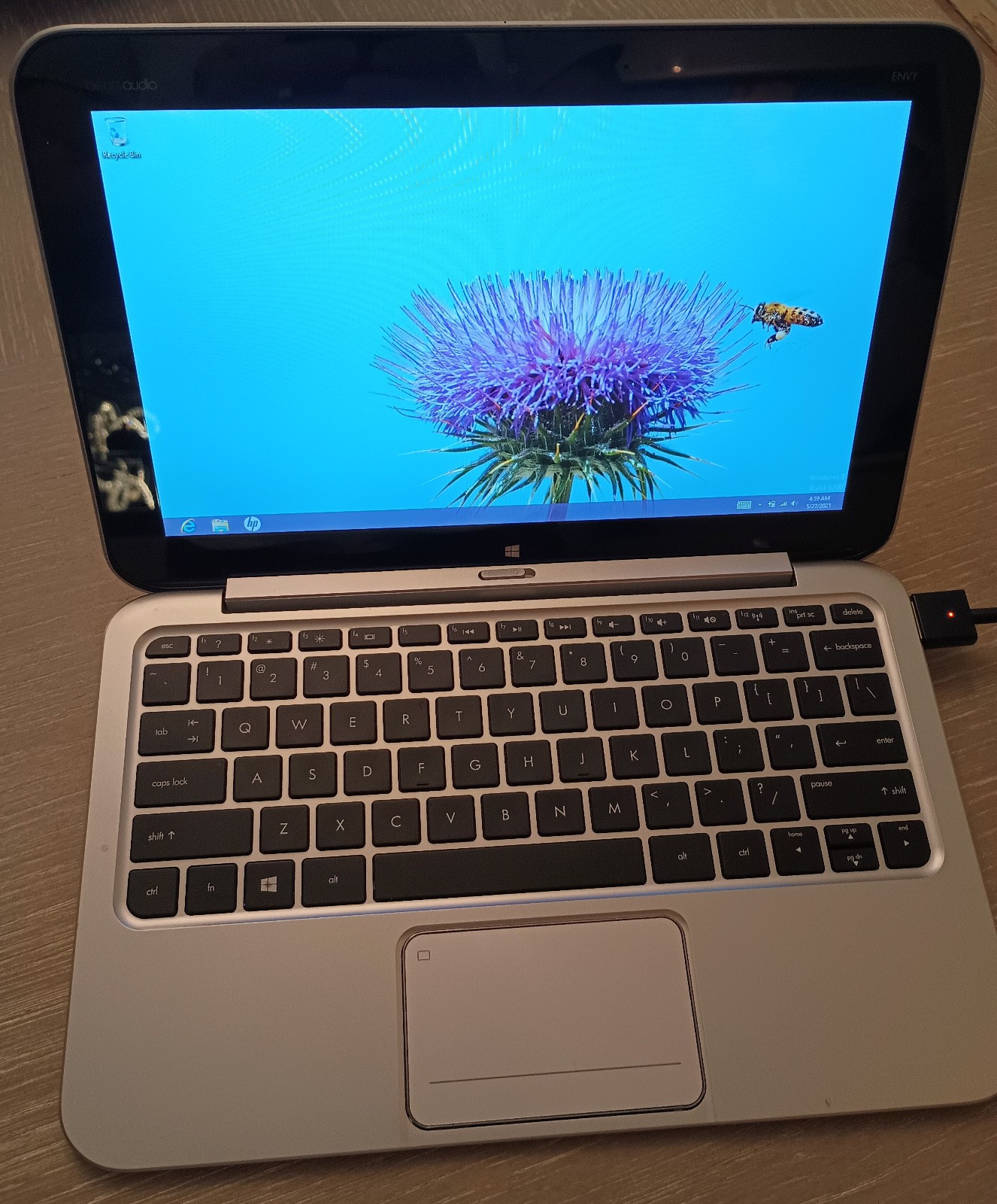 HP Envy x2 Detachable Tablet/Laptop