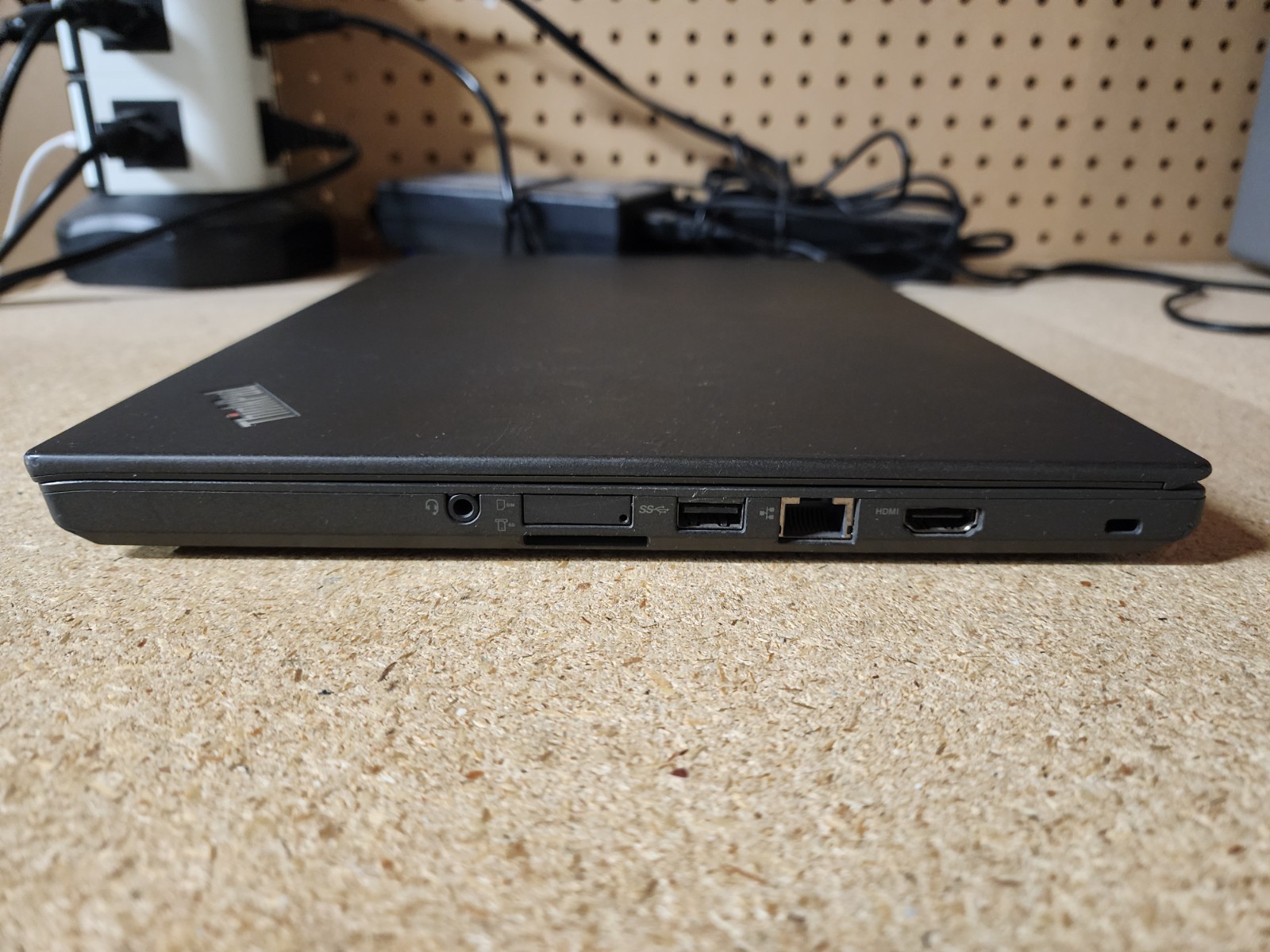 Lenovo ThinkPad T460 i5-6300U 2.4GHz 8GB RAM 256GB SSD Win 11 Pro See Desc
