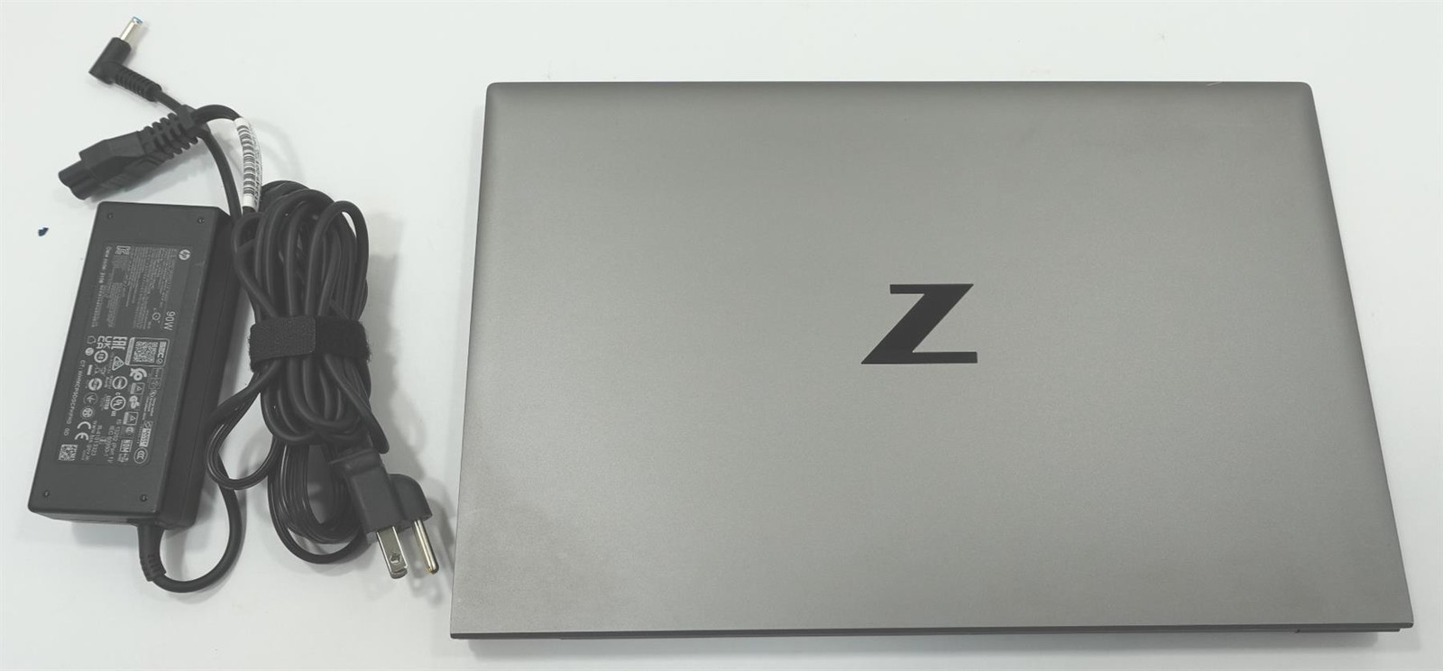 HP ZBOOK Firefly G8 Mobile WS 15.6″ Core i7-1185G7 3.0GHz 16GB 256GB SSD