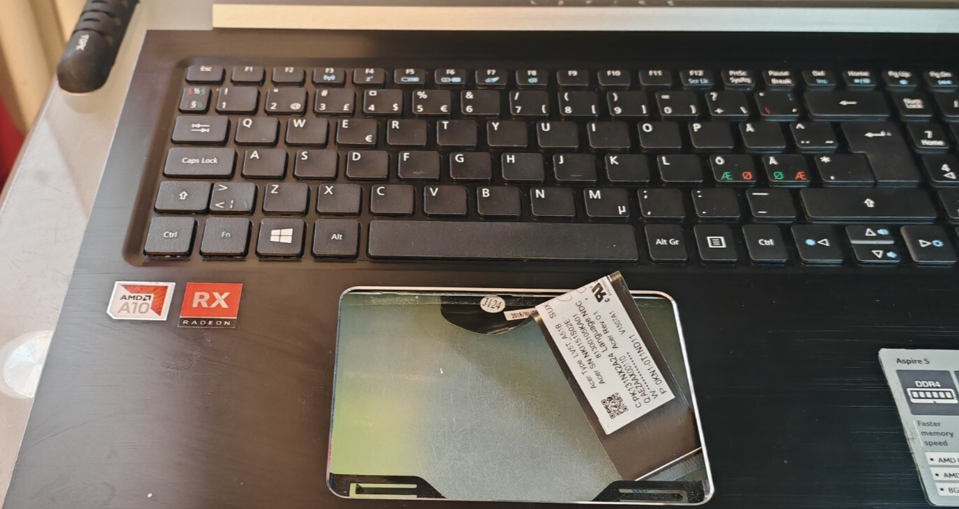 ACER A515-51 A515-41 A615-51 TOP BODY PALMREST AM20X000D00