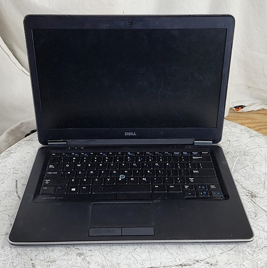 DELL LATITUDE E7440 Laptop Intel I5-4310U 4GB SEE NOTES