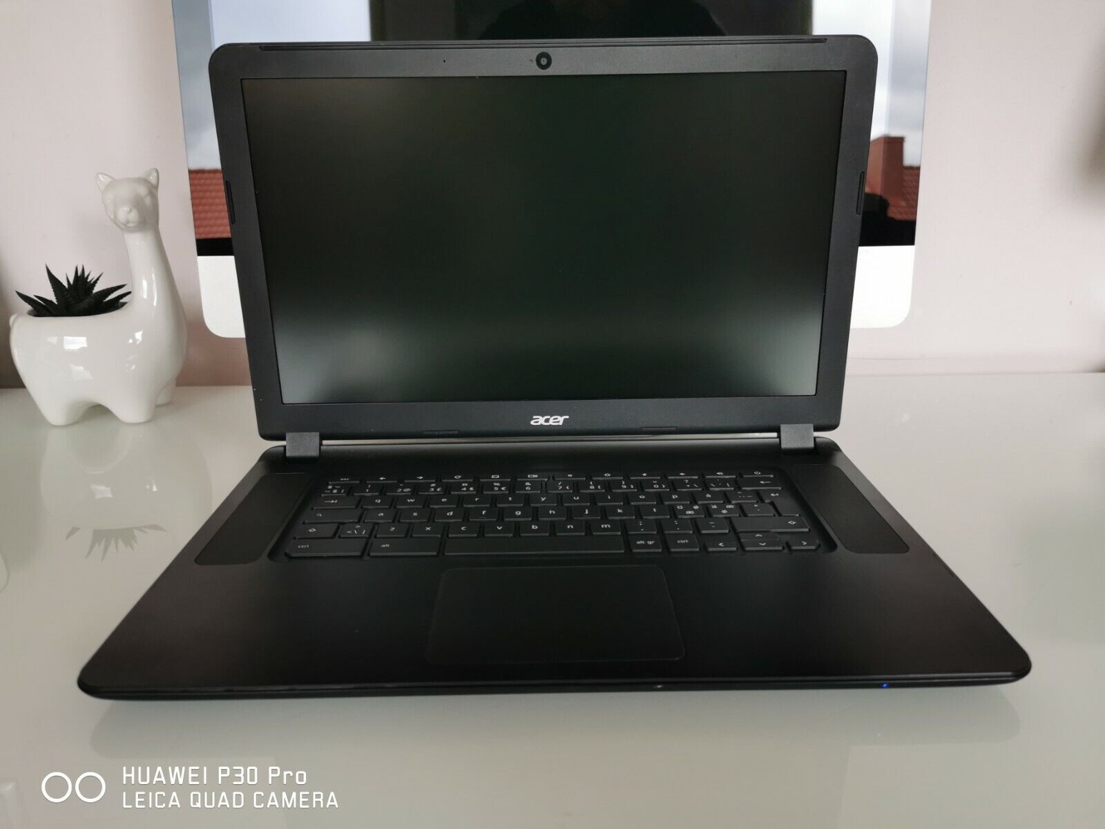 Acer Chromebook C910 3205U 4GB 16GB SSD LCD 15.6 inch with WebCam HDMI
