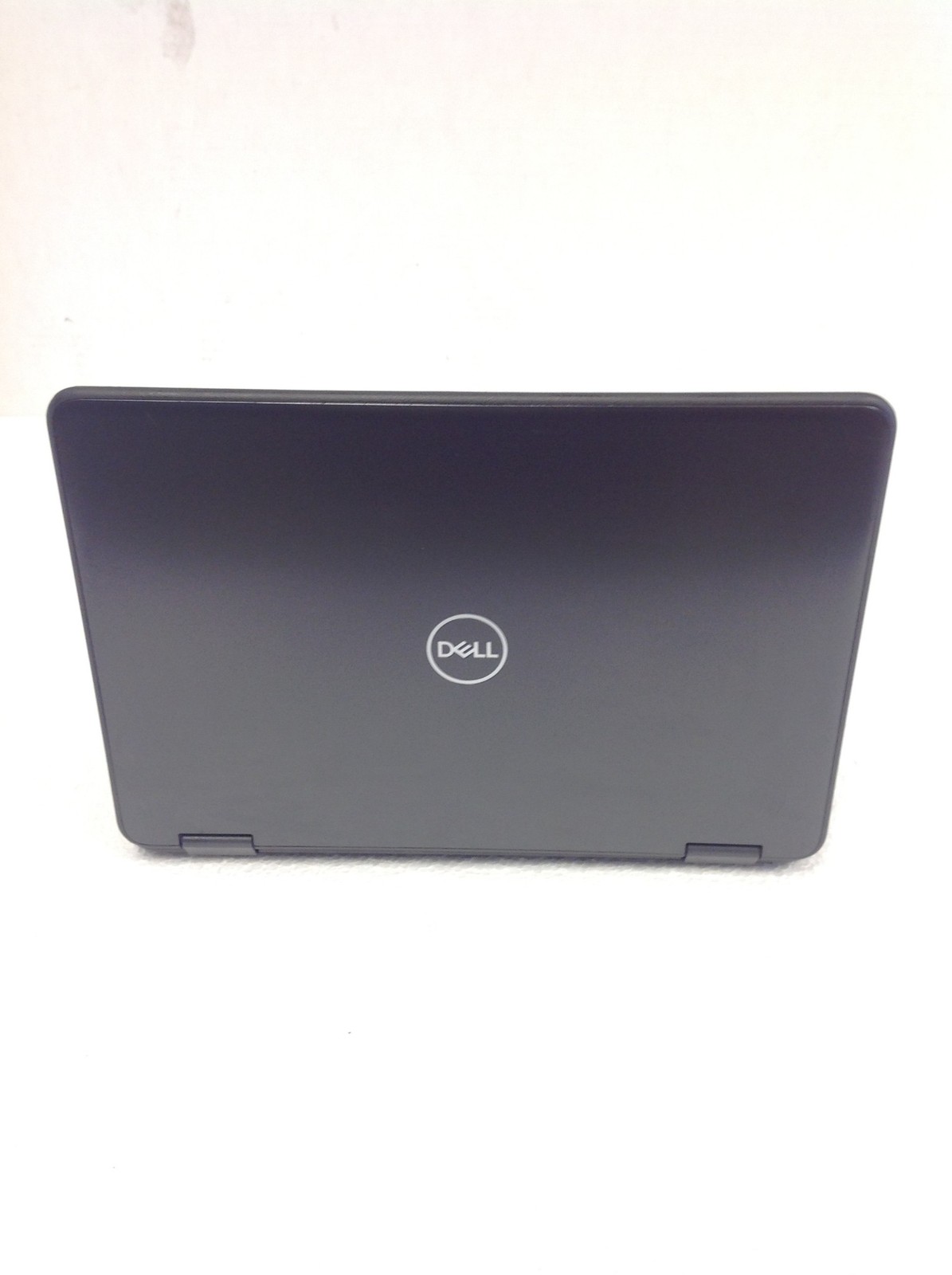 Dell Latitude 3190 2-In-1 Pentium Silver N5000 1.10GHz 11.6″ Laptop w/128 M2,4GB