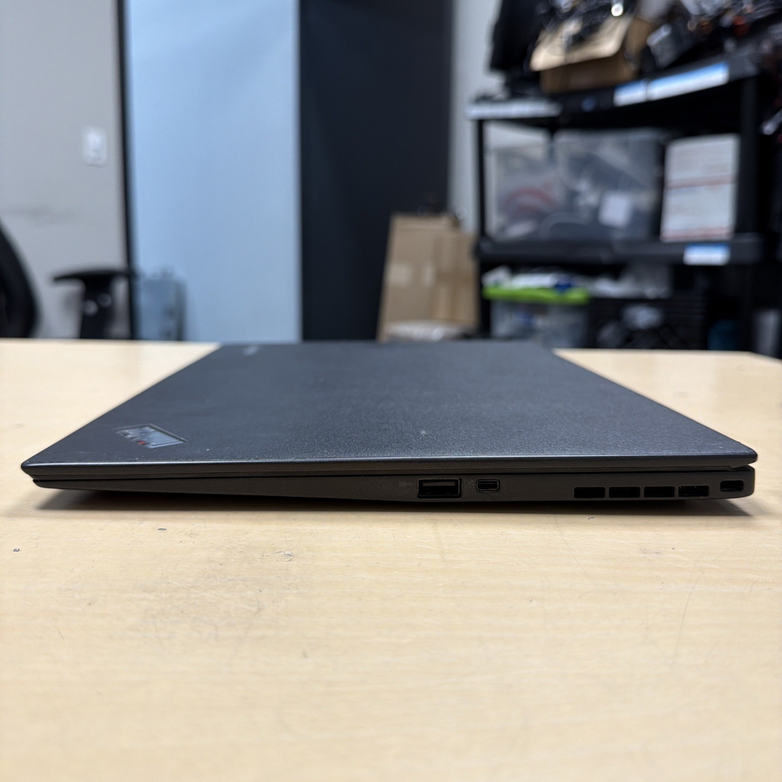 Lenovo ThinkPad X1 Carbon 3rd Gen Intel i7-5600U 2.6ghz 8GB Ram 180GB SSD Win 11