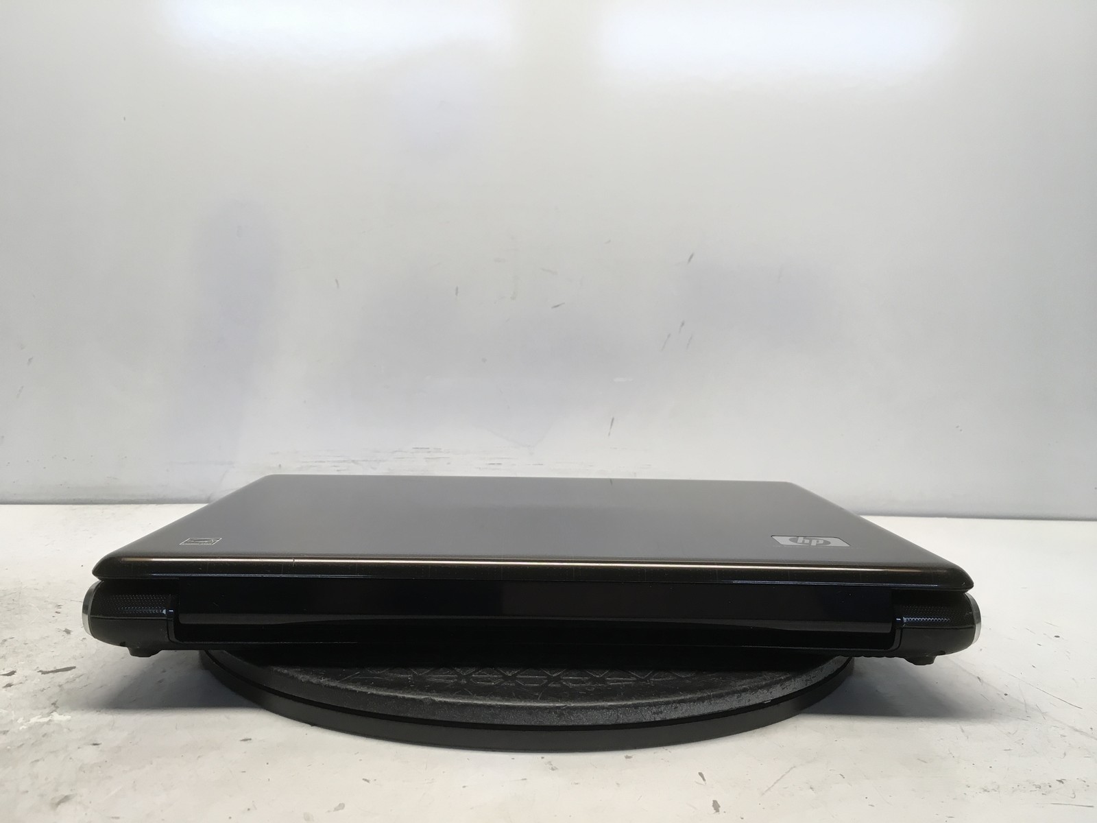 HP Pavilion DV4-2165DX Intel i3-M330 2.13GHz 4 GB NO HDD No Batt