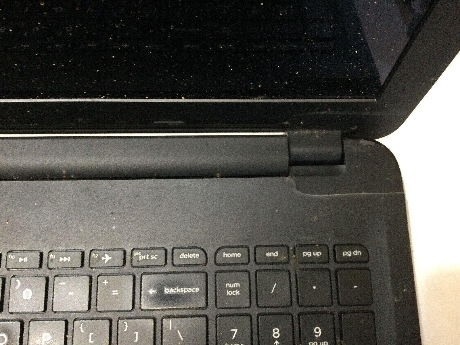HP NOTEBOOK 15 BA079DX – AMD A10 – 4GB RAM – FOR PARTS – NO POWER- READ DESC -BB