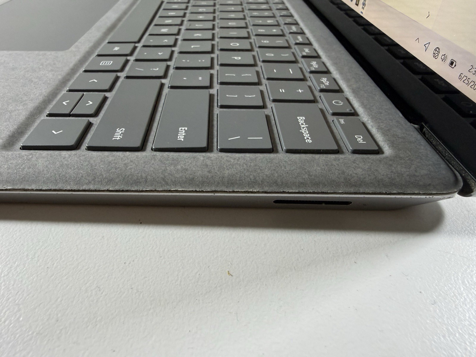Microsoft Surface Laptop 5 13.5” 1950 Intel Core i7-1265U 16GB RAM 512GB NVME