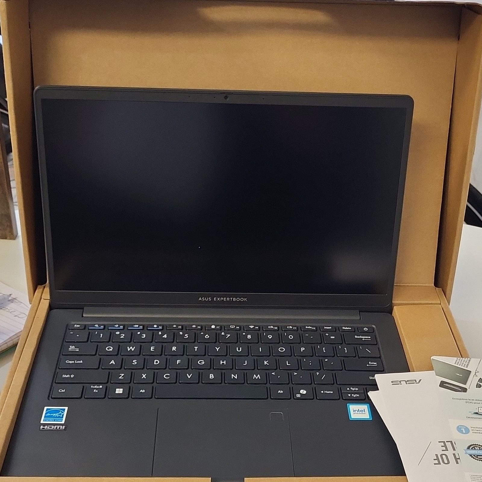 ASUS ExpertBook Laptop Black Intel Integrated Graphics HDMI USB