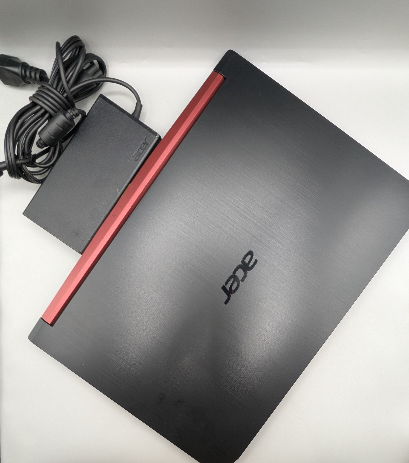 Acer Nitro 5 AN515-54 15.6″15-9300H 2.4GHz 8GB RAM 512GB HDD GPU 630
