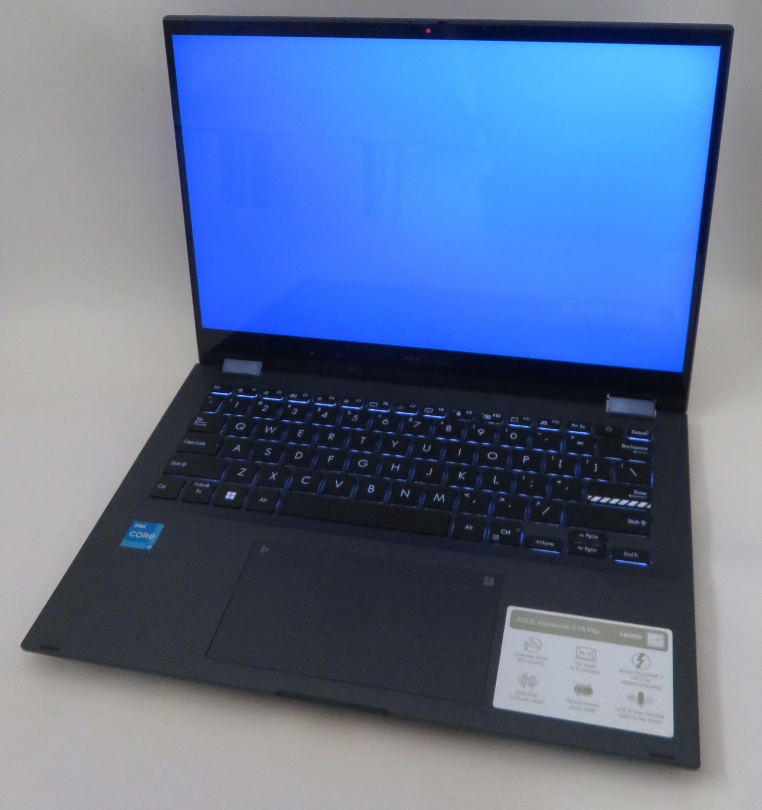 ASUS Vivobook Flip TP3402ZA 14in TouchScreen i3-1220P@1.5GHz 8GB RAM 256GB Win11