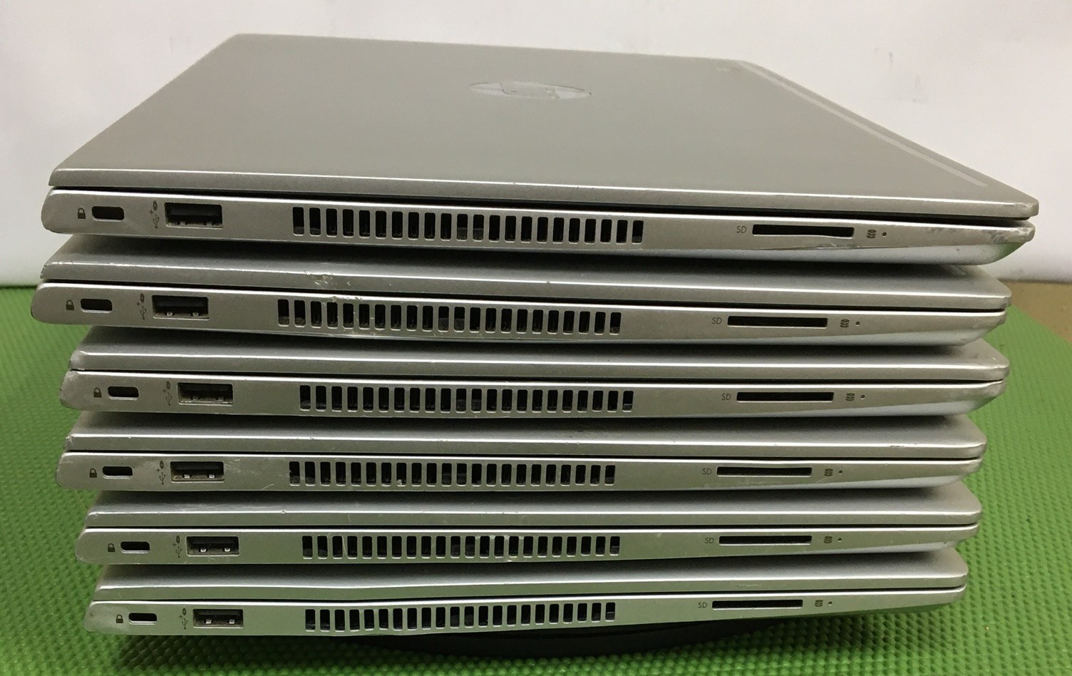 (Lot of 6) HP ProBook 445 G7 Ryzen 7 4700U 8GB 14″- no SSD/OS (Grade B)