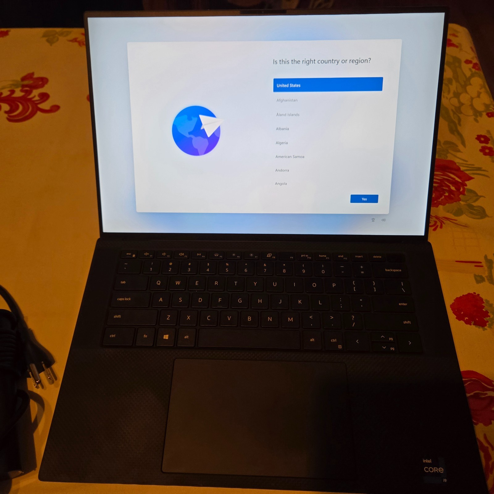 Dell XPS 15 9510 i9-11900H 32 GB RAM 1TB SSD RTX 3050 Ti 15.6″ FHD+ Win Pro