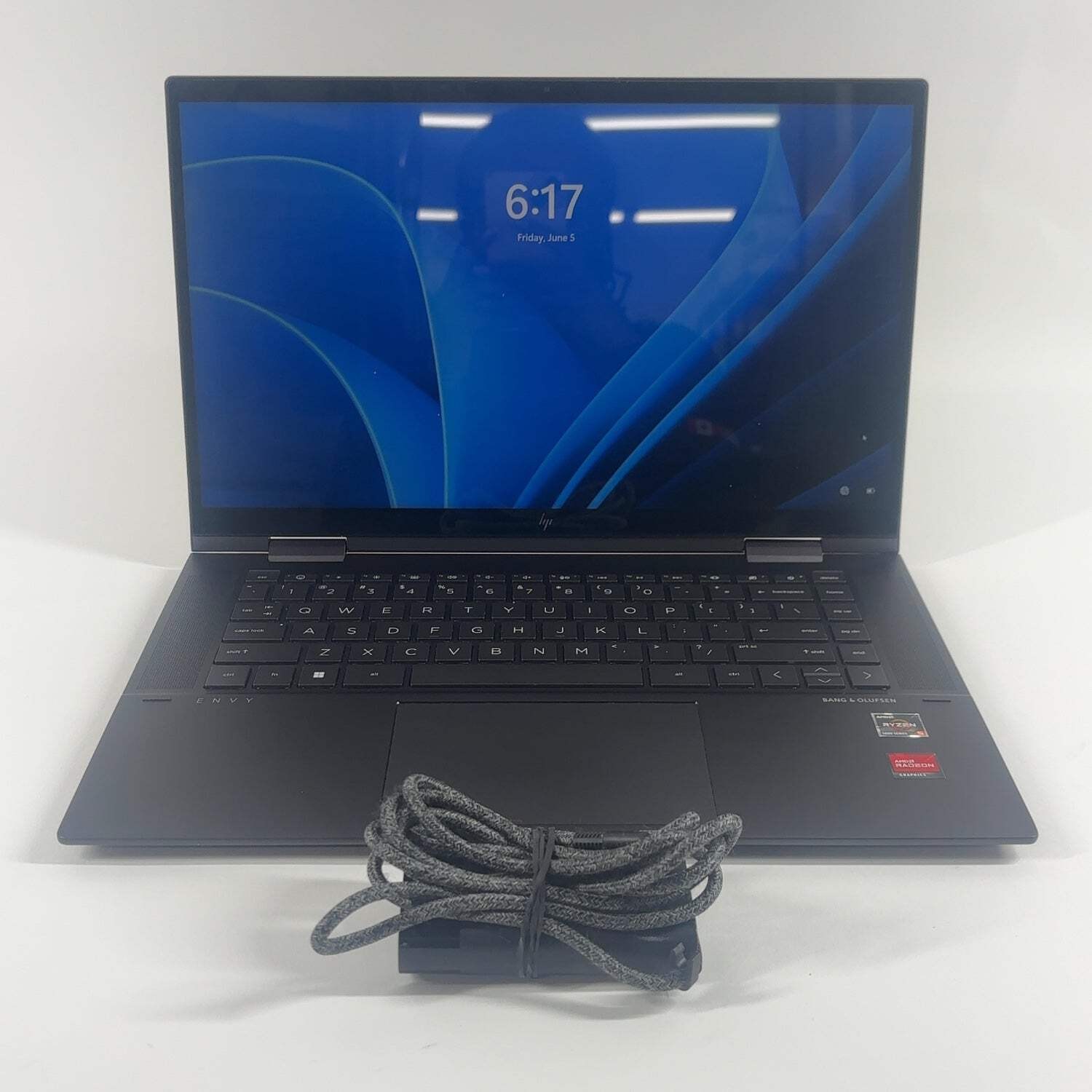 HP Envy x360 Laptop 15-EY0013DX 15.6″ Ryzen 5 5625U 2.3GHz 8GB RAM 256GB SSD
